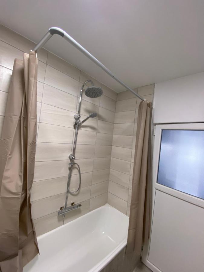Apartament House Sasca Apartment Oradea Bagian luar foto